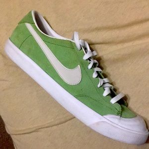 Nike SB - Blazer Low Style